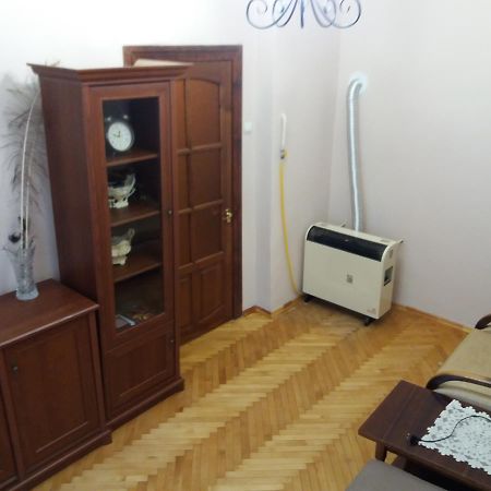 Appartamento Pylnykarska 6 Leopoli Esterno foto